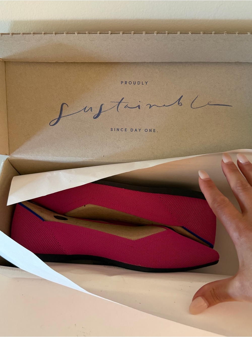 Rothy's Pointed Toe Flats in Berry Pink. Sz. 6.5. - Picture 6 of 8
